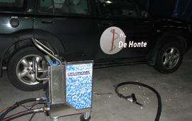 Removing publicity labels from cars & trucks