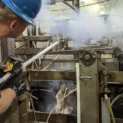 Packaging lines - glue removal