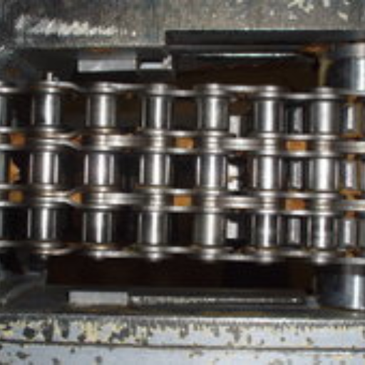 Chain cleaning in automobile industry