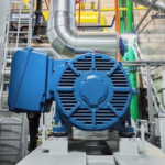 How Dry Ice Blasting Reduces Production Downtime