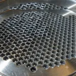 Deburring of metal parts after laser cutting